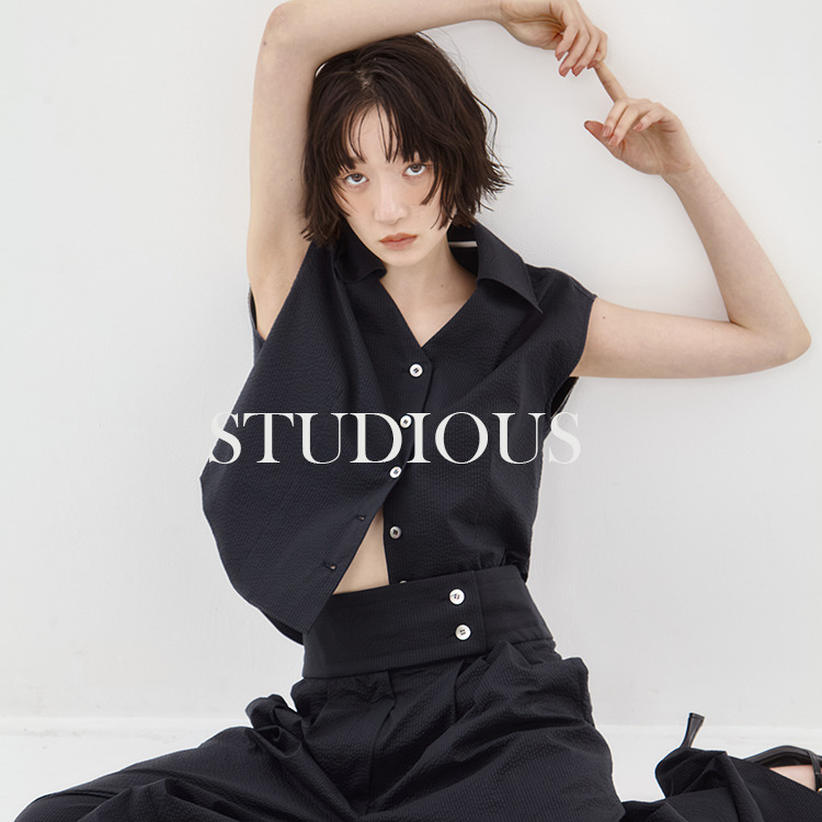 AMERI VINTAGE｜アメリビンテージのトップス（花柄・ボタニカル柄