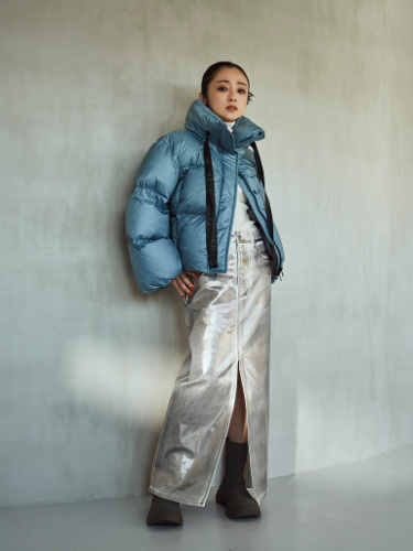 安達祐実×DUVETICA】コラボダウン、絶妙ショート丈＆洗練ロング丈の2
