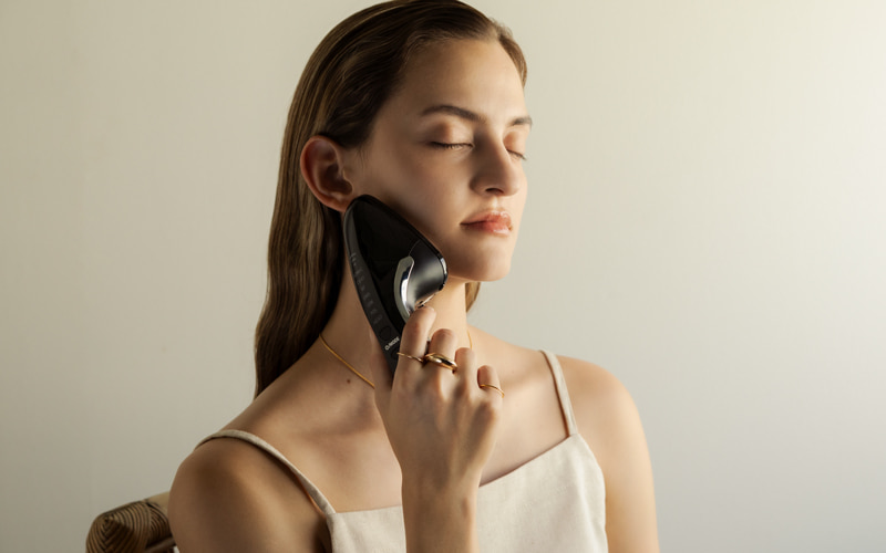 1つで全身ケアを♡最新美顔器「KALONEAR-カロニア-」を1名様に