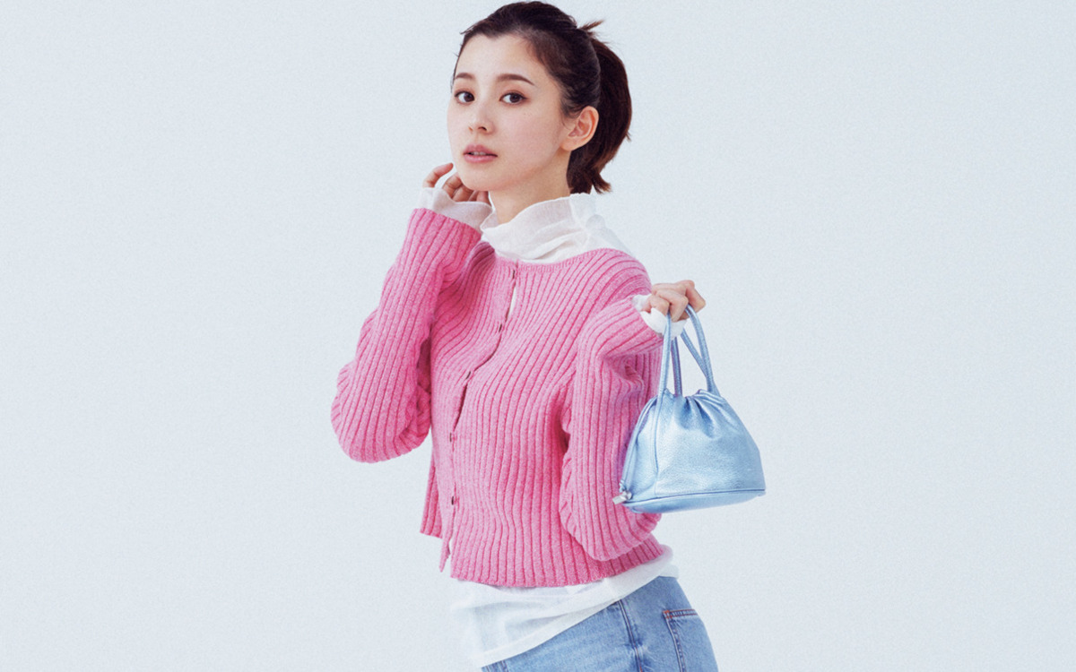 2/15のコーデ】リッチな風合いで大人ピンクを攻略！春めくカーディガン