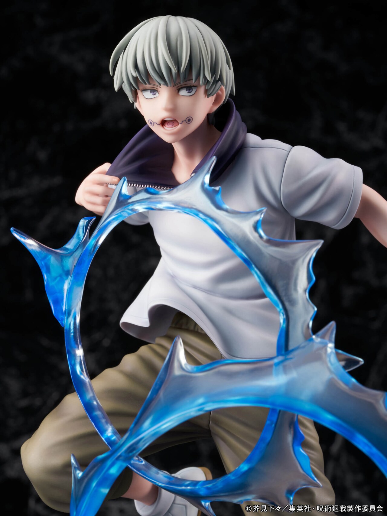 呪術廻戦」狗巻の1/7スケールフィギュア、「動くな」と発している瞬間