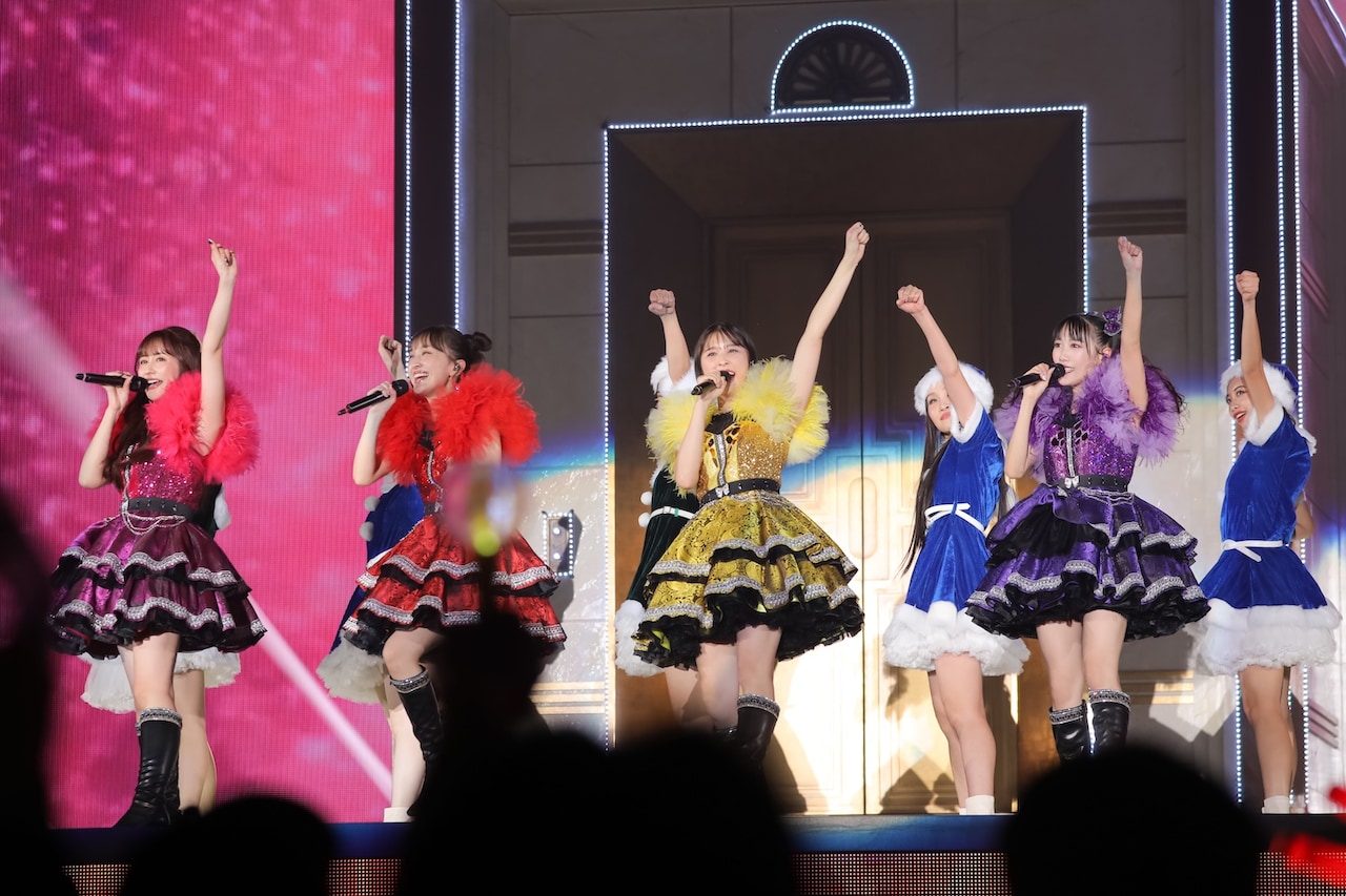 ももいろクローバーZ「ももいろクリスマス2024-HOLY 4D NIGHT-」の様子