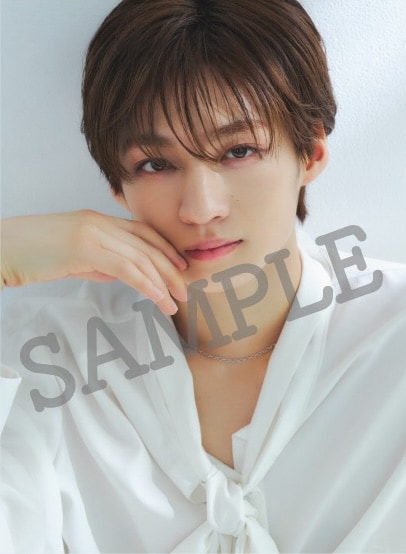 楽天ブックス特典トレーディングカード（志賀李玖） [画像ギャラリー 5