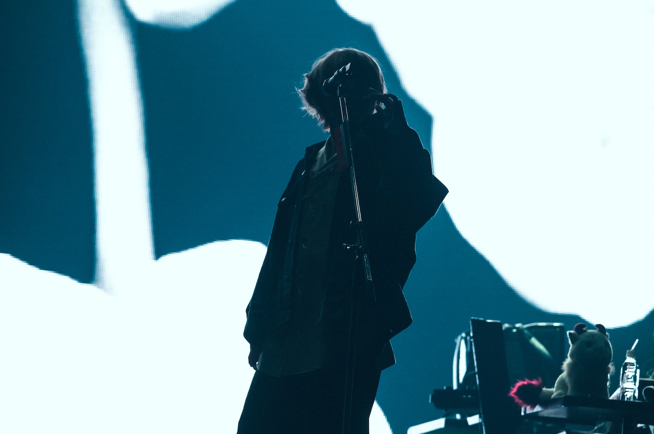 音楽は僕の救い」Eve、アーティストとしての矜持を見せた「花嵐