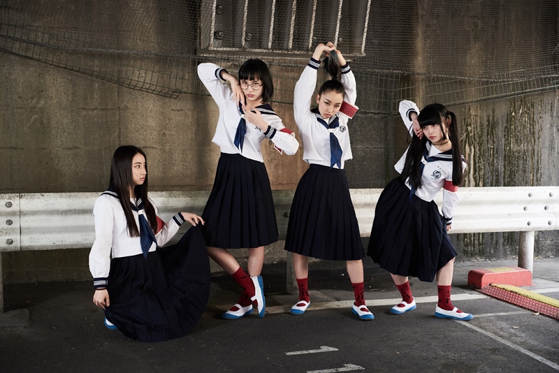 新しい学校のリーダーズ「毒花」インタビュー｜メジャーデビューで