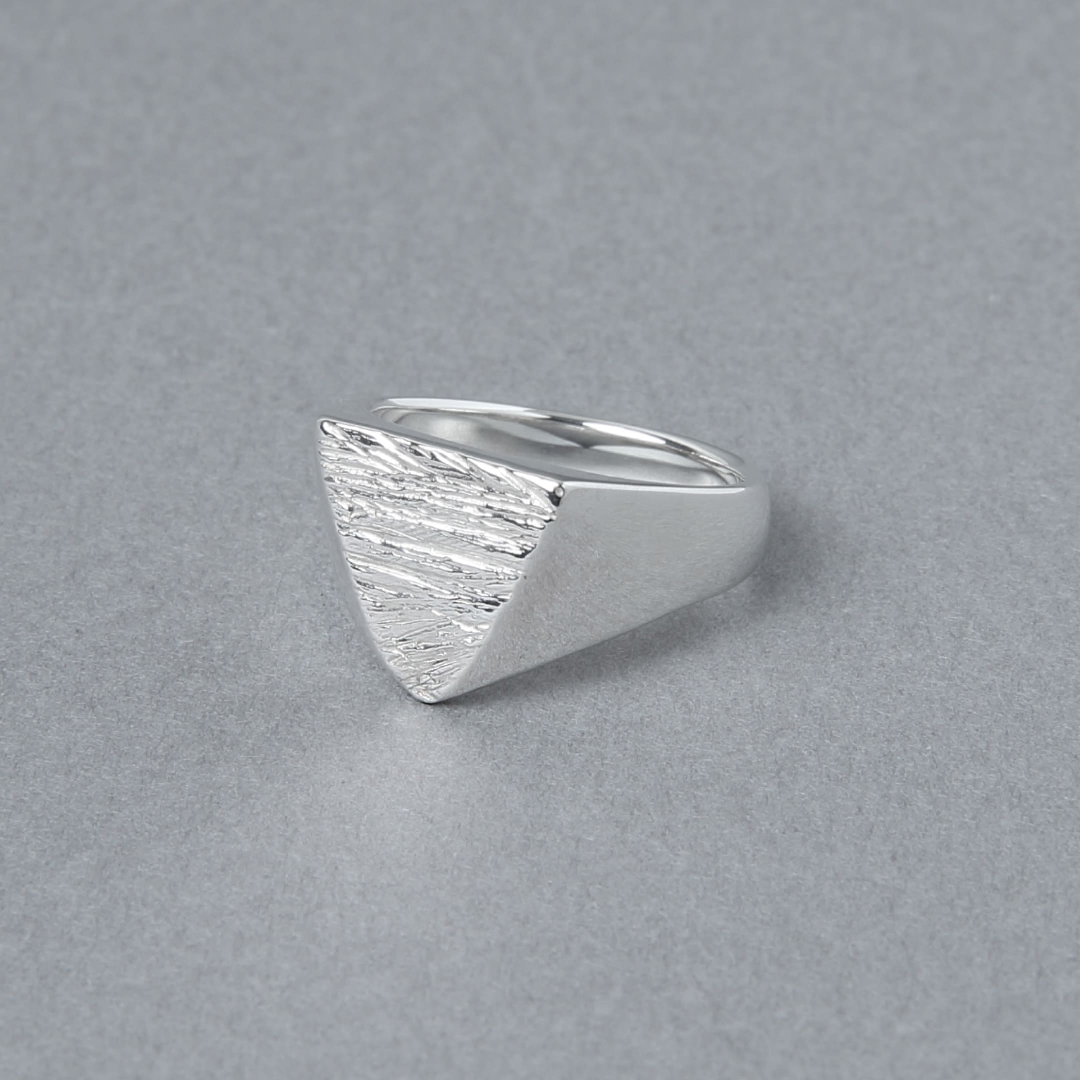 シルバーリング｜シルバー925 シグネットリング | 22-R-026 – Nine Nine