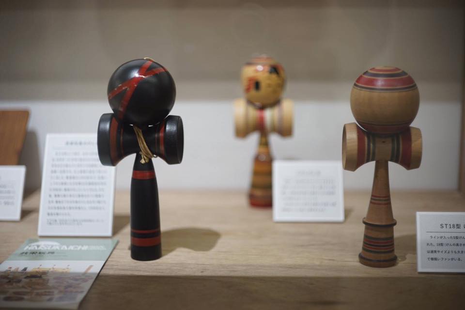 新しいけん玉の在り方 LEGAXIS展 | OUR FAVOURITE SHOP
