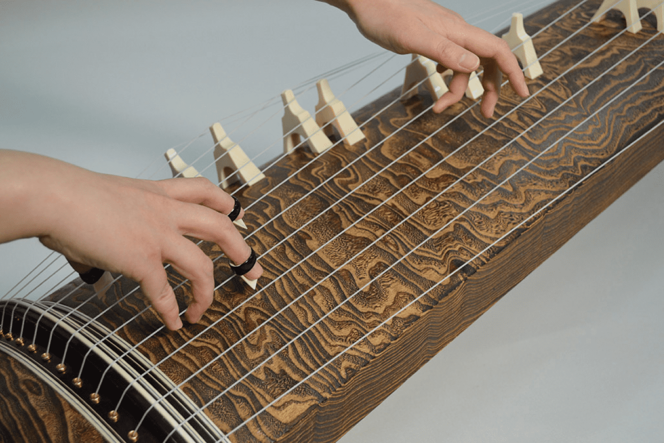 五味和楽器店 箏・地唄三絃・十七絃の製造販売修理専門店