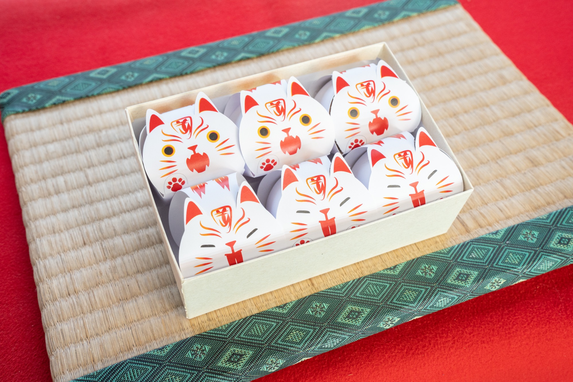 おかふる ~ 愛知県岡崎市公式通販サイト ~ | 商品 | 化け猫饅頭6個入