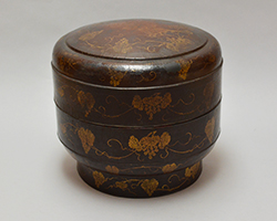 ココ 稀少な琉球漆器の逸品 唐子人物文卓台