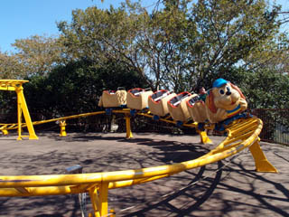 コースター評価：ファミリーコースター（マザー牧場） - おきらく娯楽工房