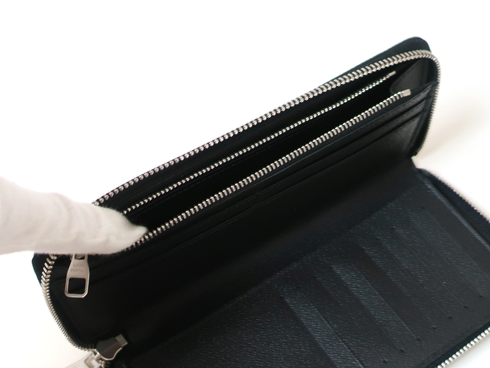 ルイヴィトン エピ ジッピーウォレット・ヴェルティカル 長財布 M60965