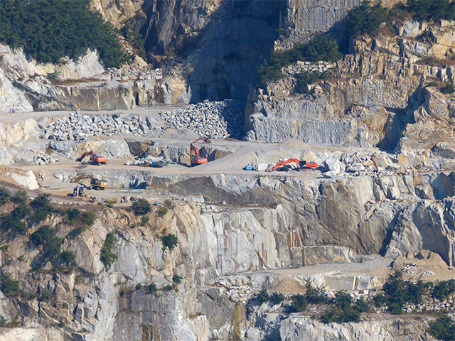 お墓に使われる『御影石』ってどんな石？ | お墓きわめびとの会