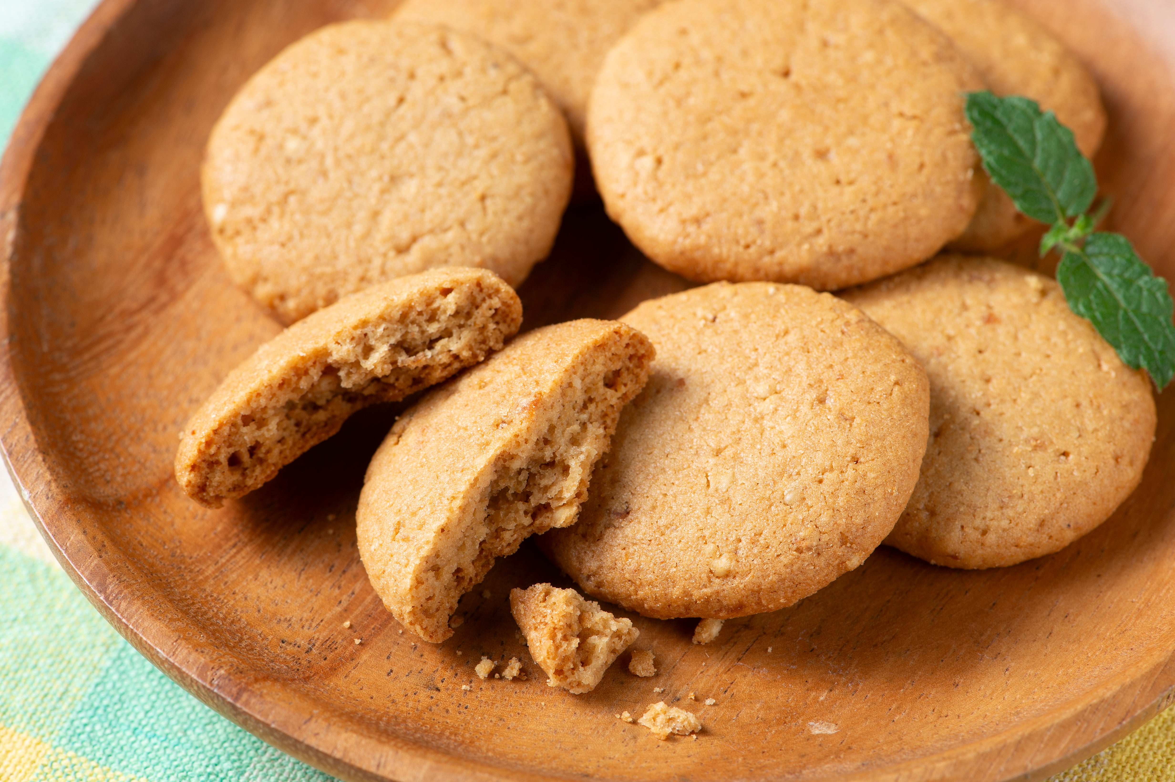 イヌリン 菊芋たっぷり玄米クッキー 白ごまきなこ 8個（約40g