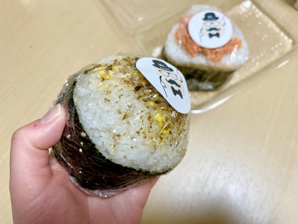 ビッグサイズのおむすびでお腹いっぱい！北区櫛引町の「Mr.おむすび