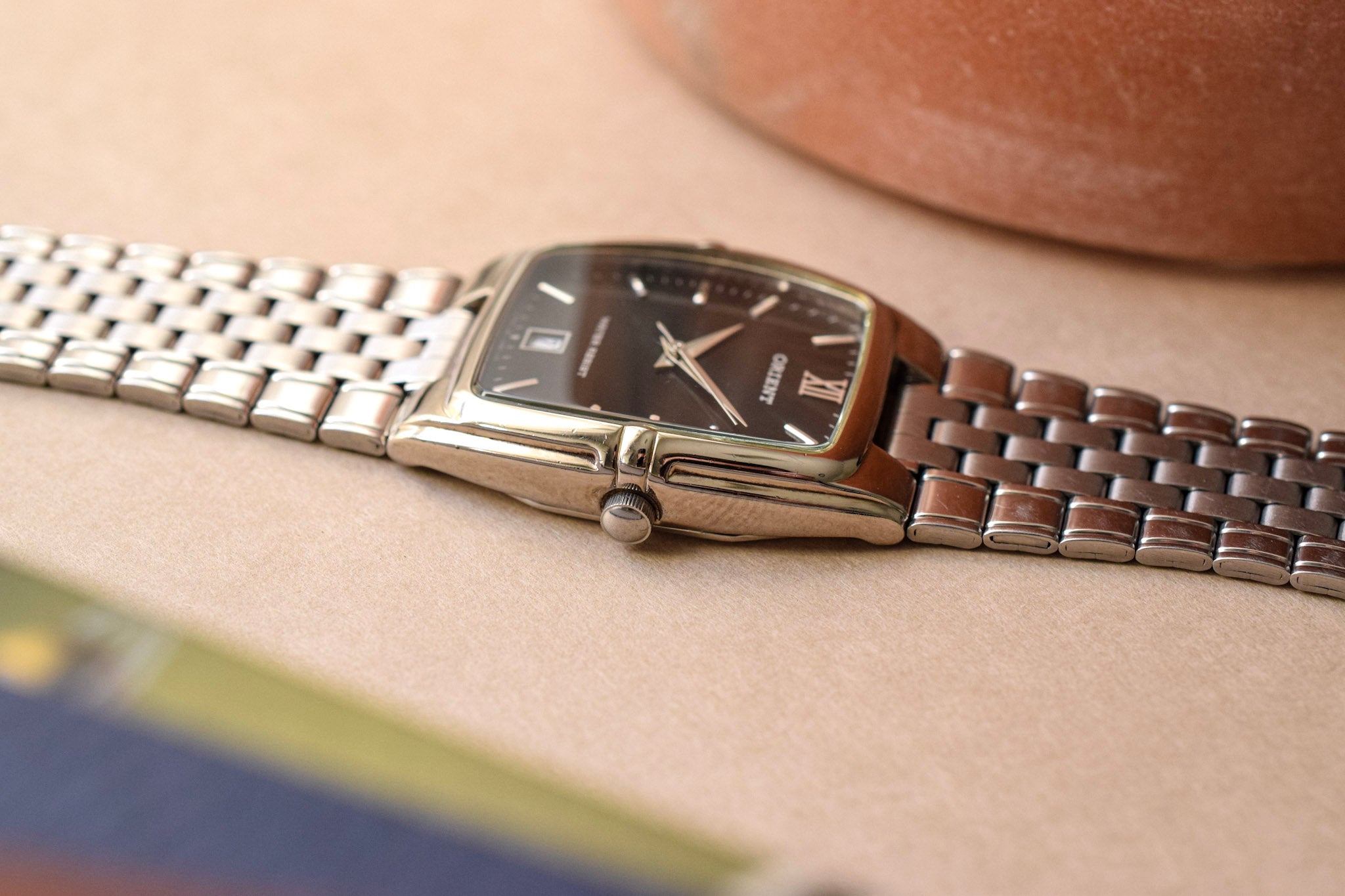 Neo-vintage Orient Black Dial Tonneau Calendar – Oldtimer Watch Shop