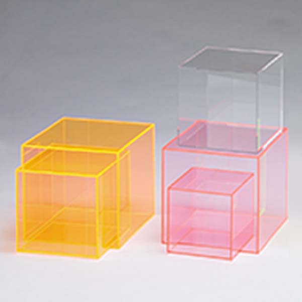OLTY】アクリル5面体 カラー(100×100×100 透明マット): アクリル樹脂製品