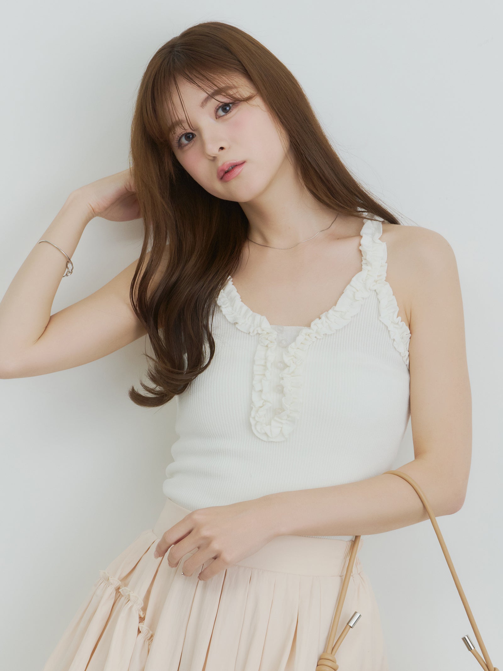 フリルキャミソール