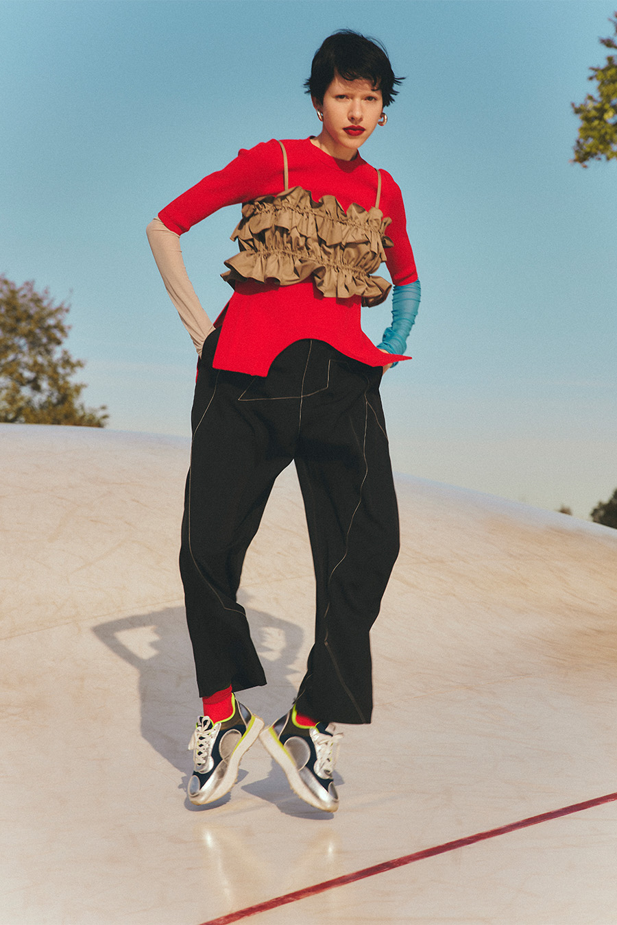 OMMO ONLINE STORE / CIRCLE CUT BLOCKING KT TOP