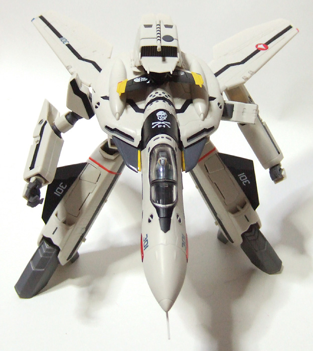 YAMATO 1/60 完全変形VF－0S マクロスゼロ