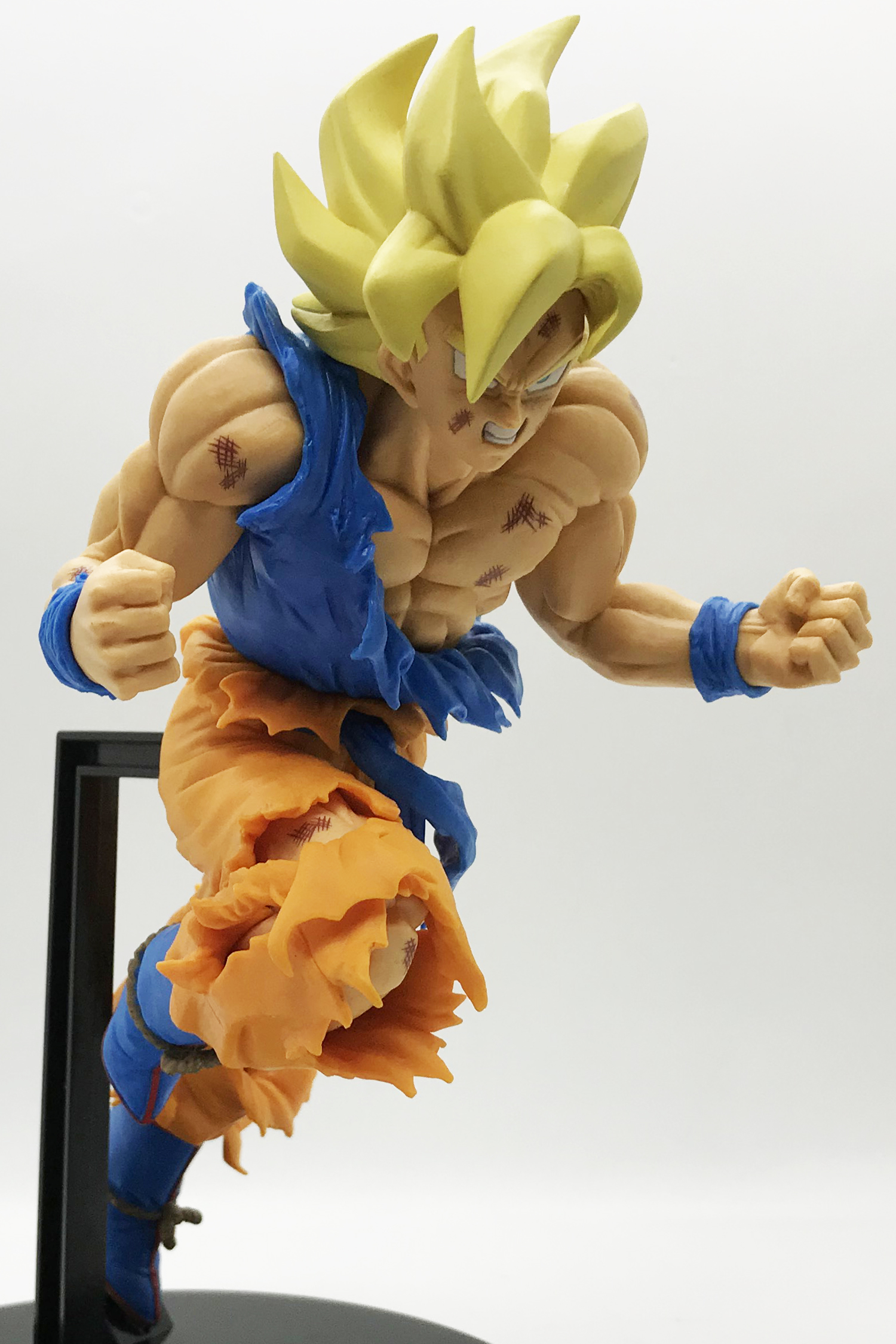 ドラゴンボール フィギュア】ジャンプ50周年アニバーサリー孫悟空を