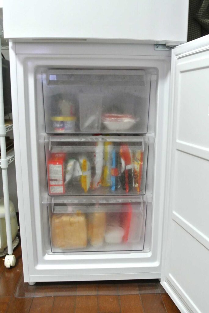 冷蔵庫】一人暮らしに最適だった230L！SJBD23Mレビュー