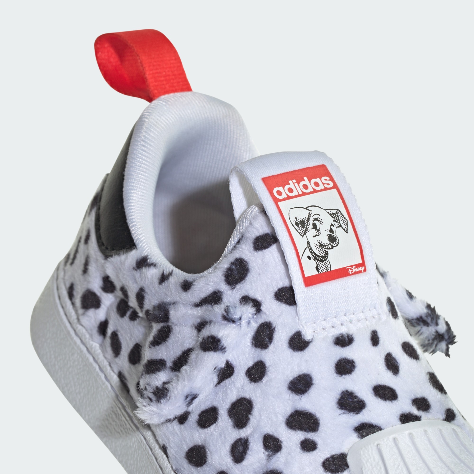 Кросівки adidas Originals x Disney 101 Dalmatians Superstar 360