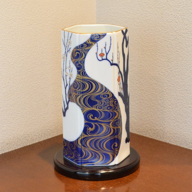 染錦光琳梅文】花瓶|有田焼の老舗-香蘭社オンラインショップ