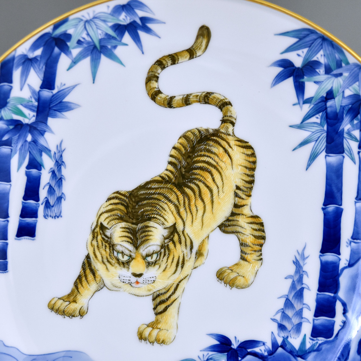 染錦竹寅文）飾り皿|有田焼の老舗-香蘭社オンラインショップ