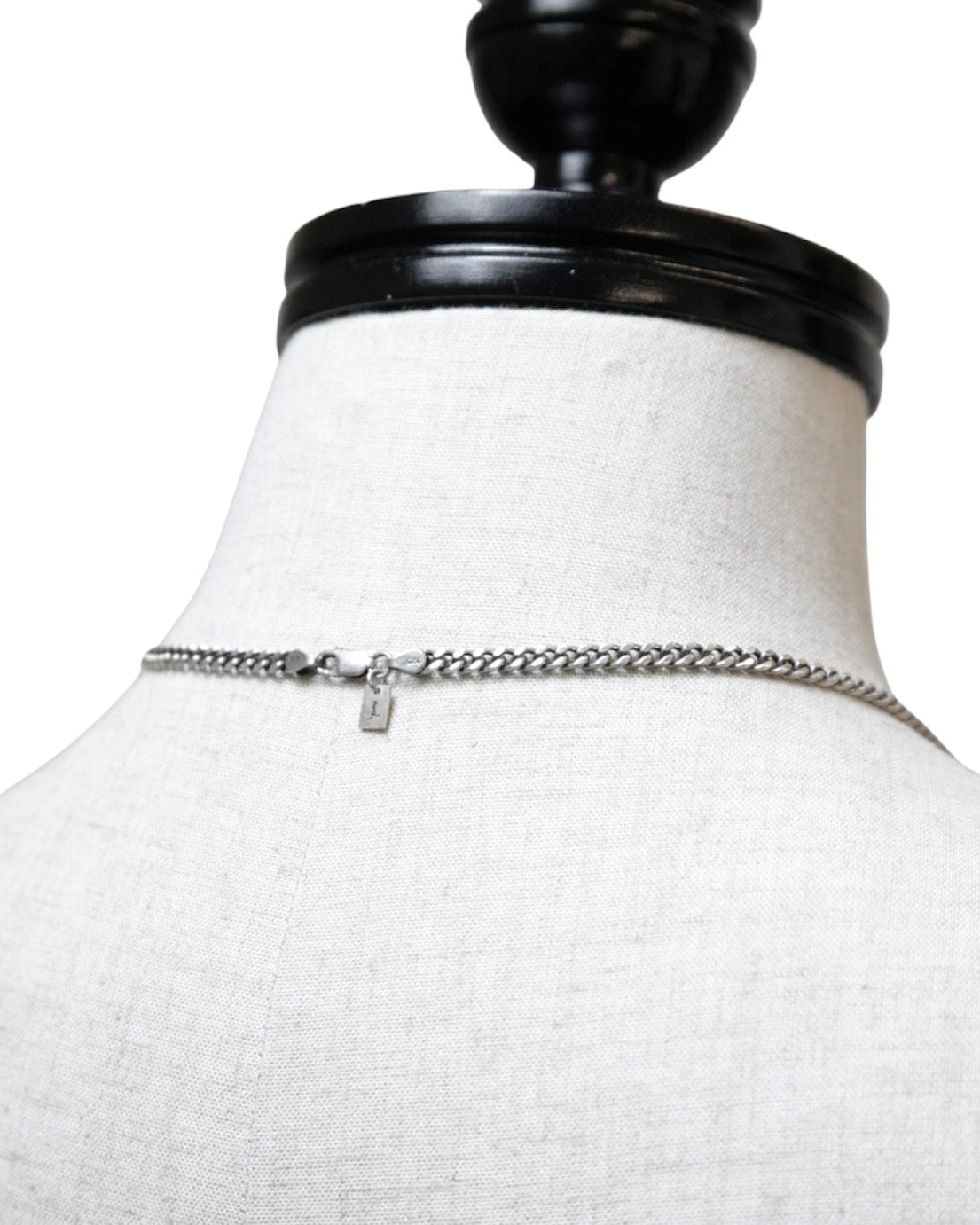 CURB CHAIN LONG NECKLACE