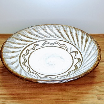 小皿・大皿一覧｜おんた家｜小鹿田焼の器、お皿、丼、湯呑み、茶碗など