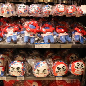 LABUBU MYAKU-MYAKU ストラップ付フィギュア – OSAKA STYLE