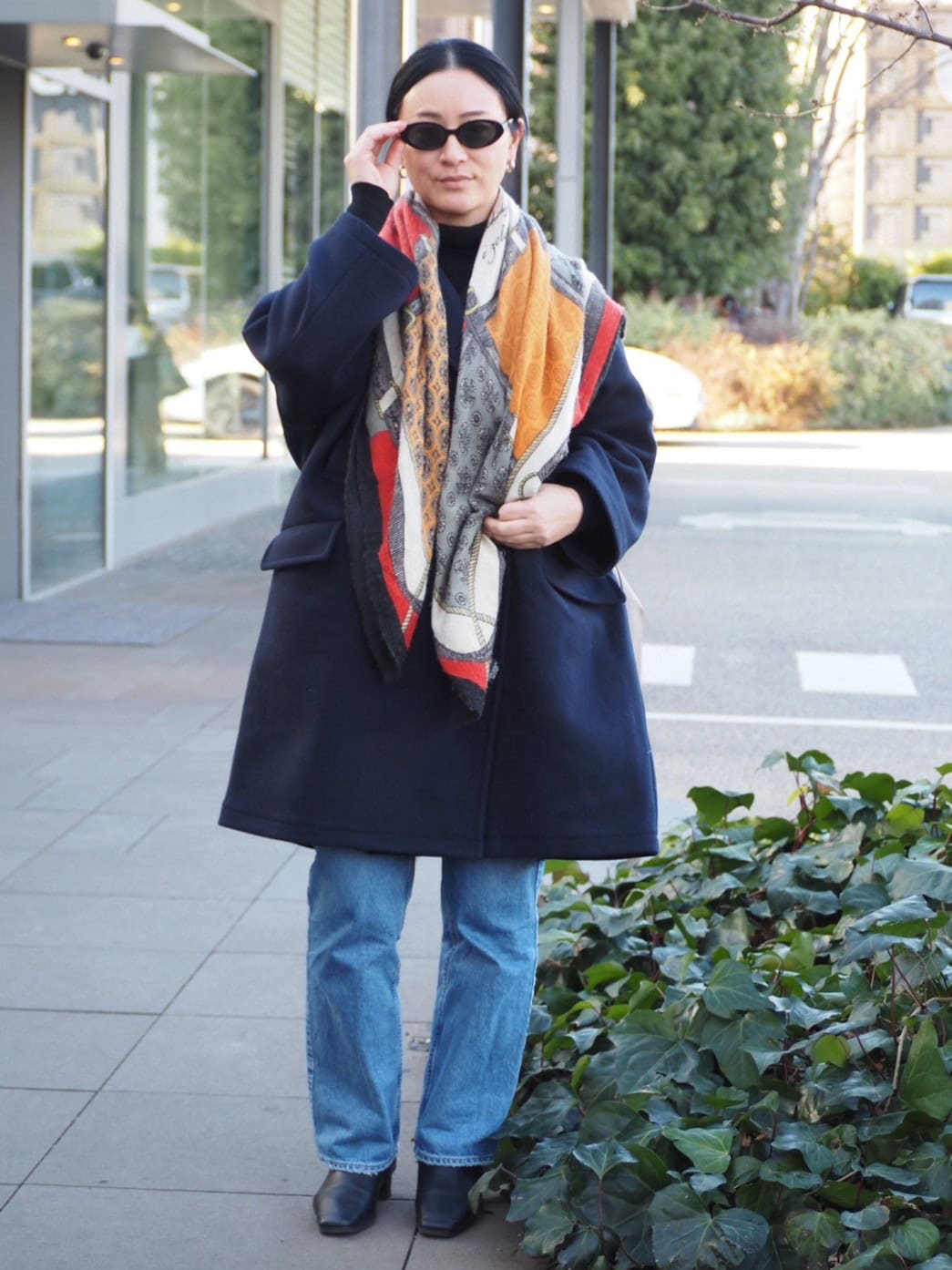 スナップ】海外ファッションがお手本！ 「フレームワーク」のコート