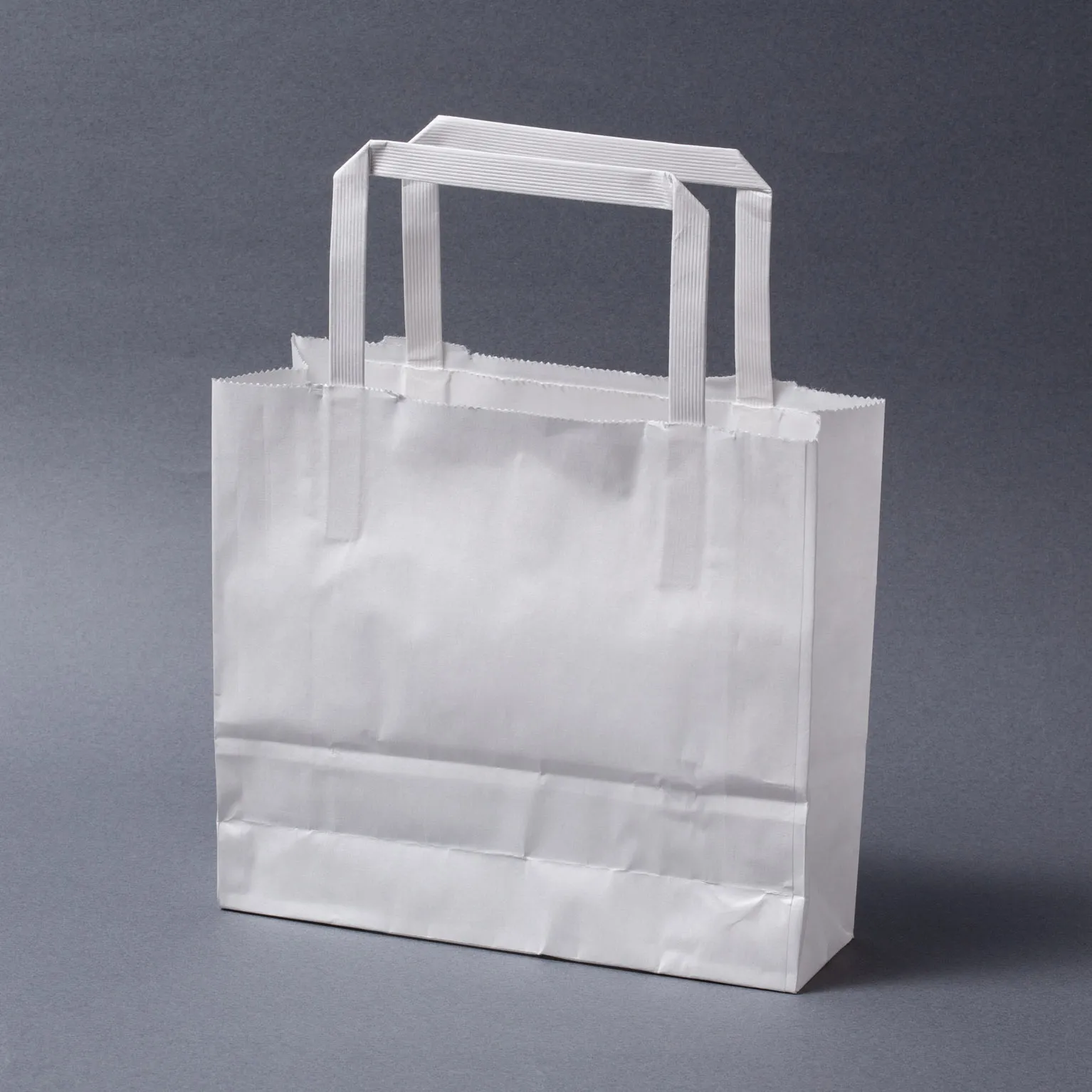 HEIKO 紙袋 H25チャームバッグ 18-2(平手) 晒白無地 50枚 : 紙袋／ポリ