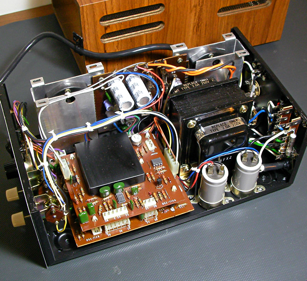 organ69 : [ap019]Roland Revo-30 Leslie simulator