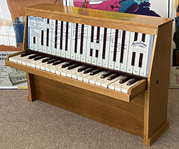 organ69 : [tp045]Michelsonne PARIS Toy Piano