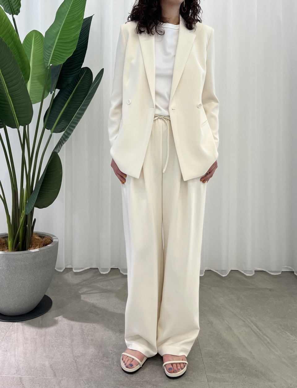 カジュアル派の40代でも心ときめくセットアップの宝庫！【Theory