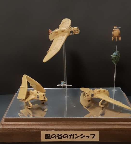 風の谷のナウシカ」のガンシップを1/144スケールで再現 王蟲約200匹も