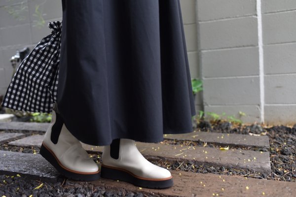 雨の日も寒い日も履けるショートブーツ – OURHOME