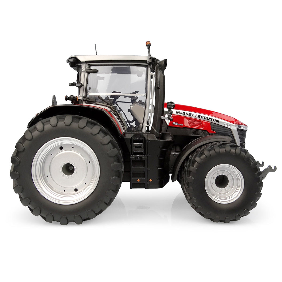 1/32 Massey Ferguson 9S.425 Tractor with Front and Rear Duals