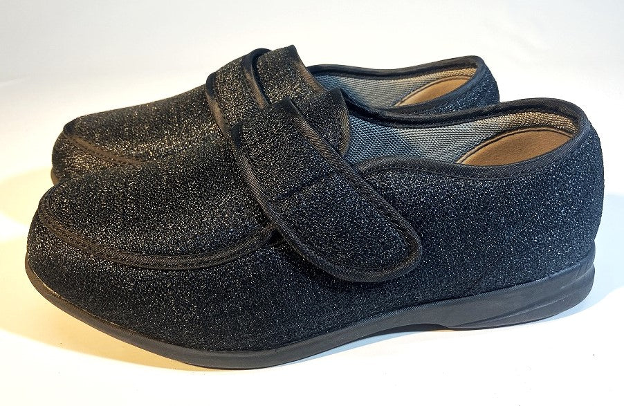 室外履きシューズ「たんぽぽ日和」ブラックM（22～22.5㎝） ベルト