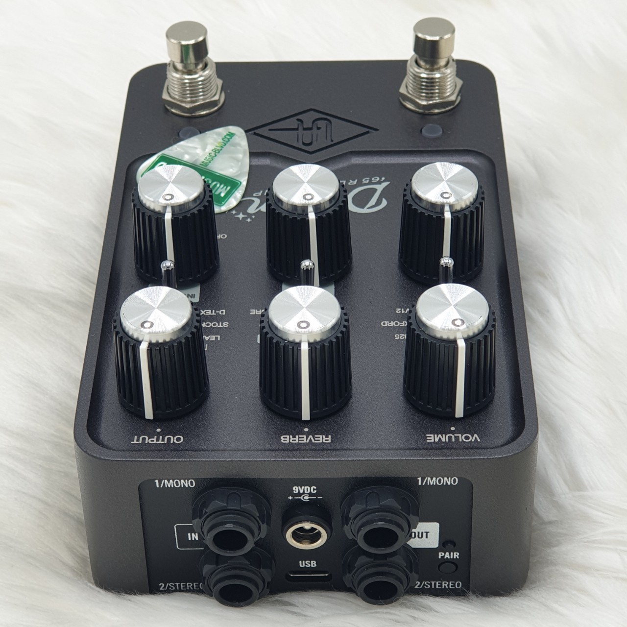 Universal Audio Dream '65 Reverb Amplifier Pedal - Music Boulevard