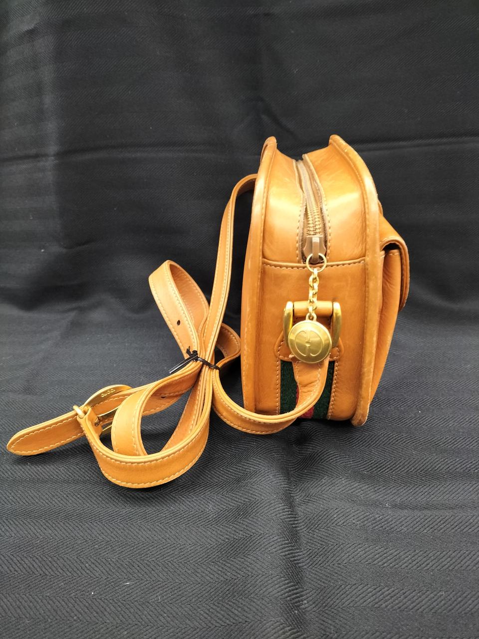 グッチ(GUCCI)|シェリーライン レザーショルダーバッグ|【ハードオフ