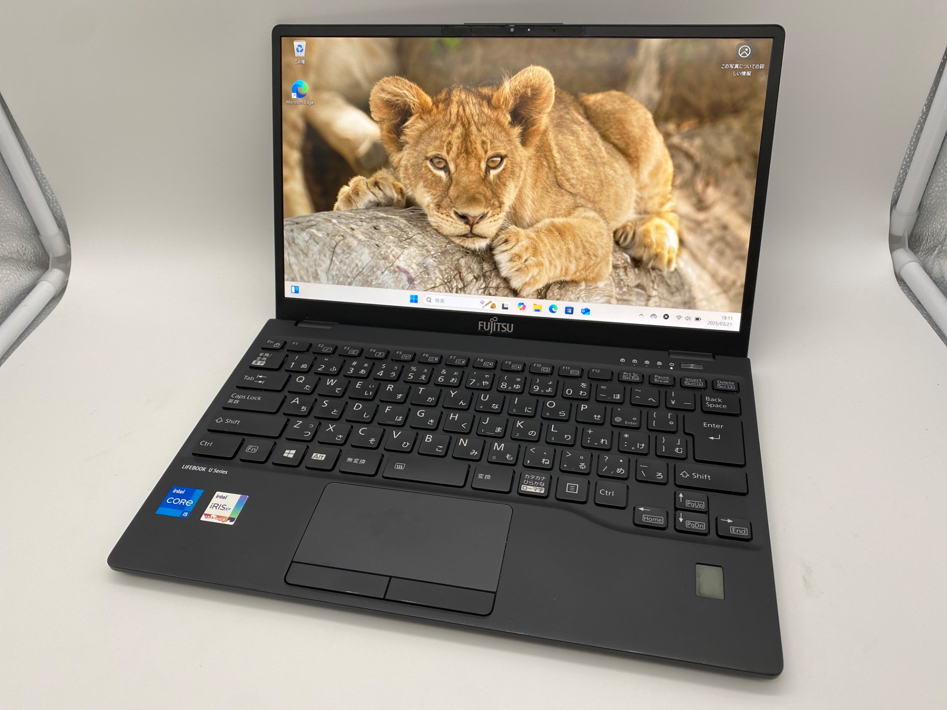 Fujitsu FMV Lifebook U9313/MX 美品 Fujitsu FMV LIFEBOOK U9313⁄MX