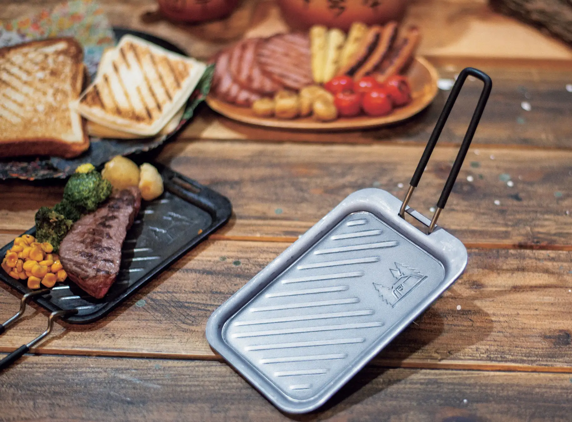 過去最高の神付録』BE-PAL 2024年4月号｜ Ogawa ハンドル付き極厚鉄板