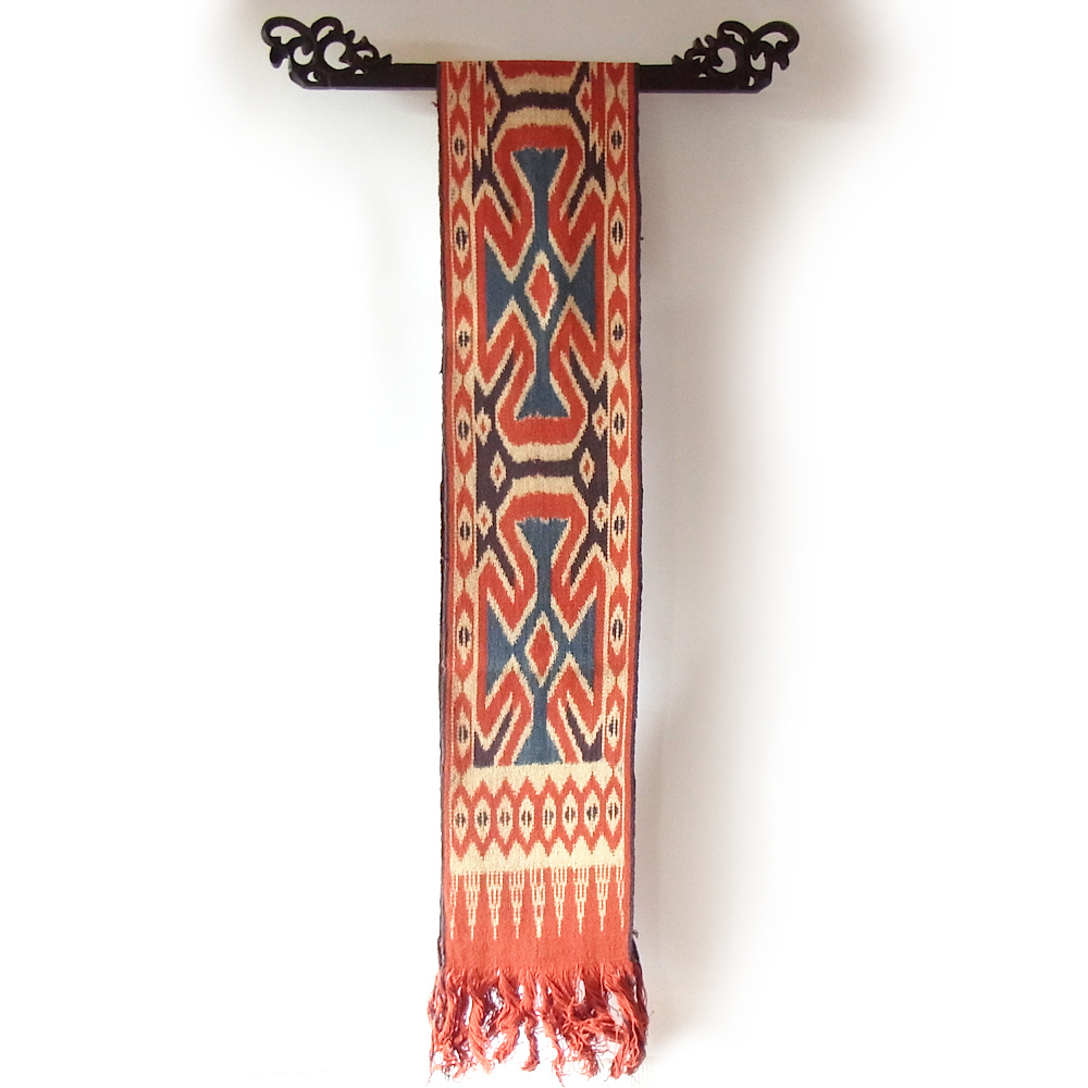 スラウェシ島トラジャ・イカットNo.T-ISW-013|野趣あふれる