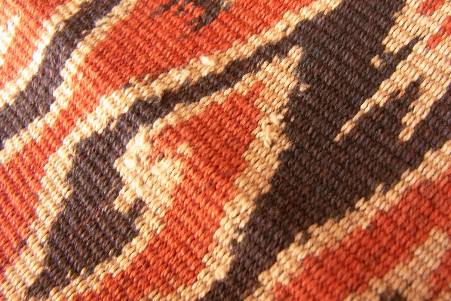 スラウェシ島トラジャ・イカットNo.T-ISW-010|野趣あふれる