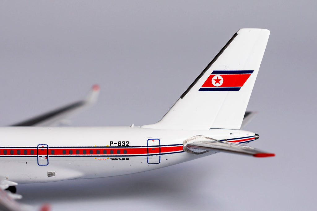 Air Koryo Tupolev Tu-204-300 P-632 NG Model 41001 Scale 1:400