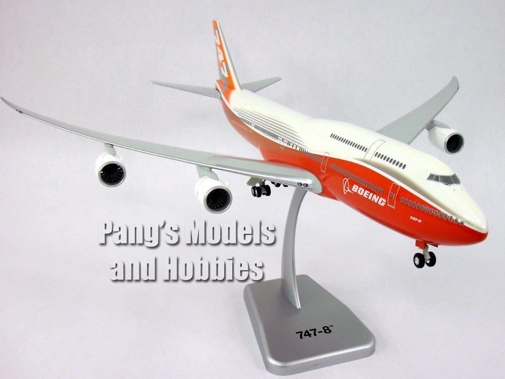 Boeing 747-8 Sunrise Livery Inflight Version 1/200 Scale Model by
