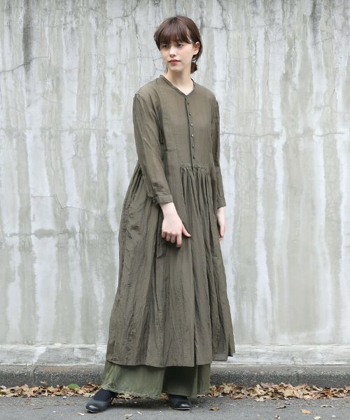 suzuki takayuki スズキタカユキ gathered dress [A221-16/khaki]